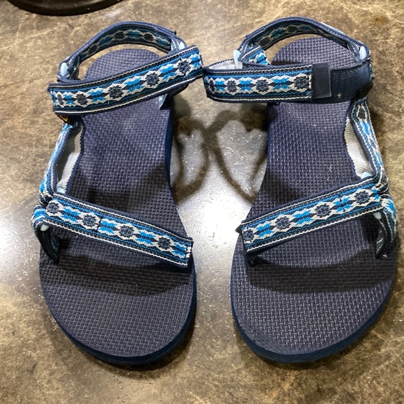 Teva Shoes - Teva, women’s size 9